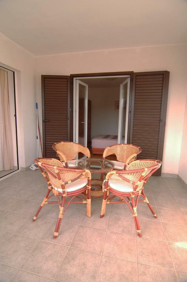 Apartment Urem Биоград-на-Мору Экстерьер фото